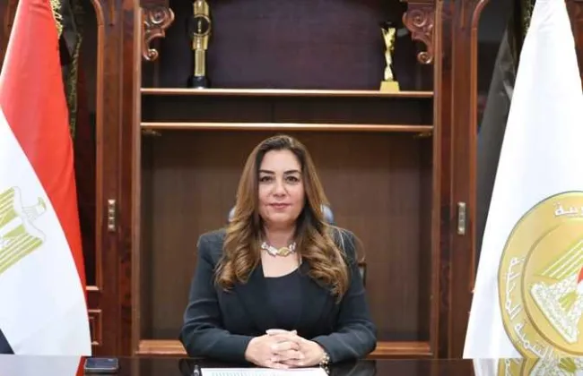 وزيرة التنمية المحلية تتابع استعدادات المحافظات لموسم الأمطار والسيول 