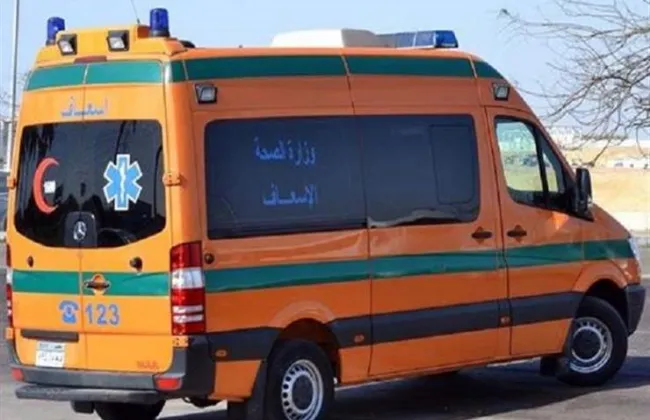 وزارة الصحة: 34 سيارة إسعاف تتعامل مع تداعيات حادث انقلاب أتوبيس بالمنيا