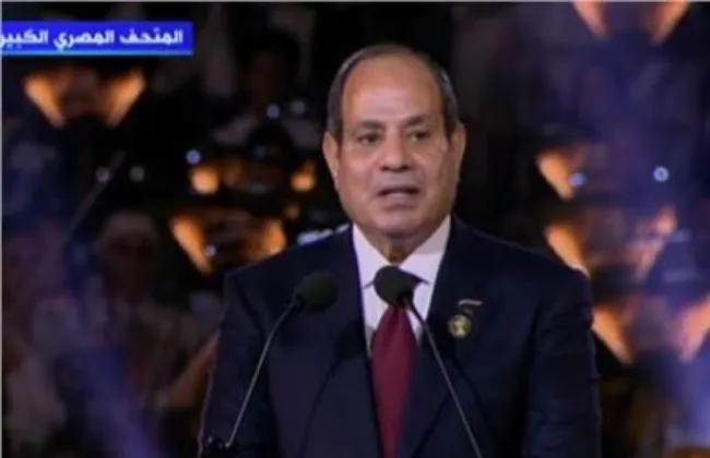 الرئيس السيسي: مصر أقدم دولة عرفها التاريخ وعلى أرضها خطت الحضارة أول حروفها 