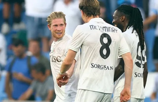 التعادل السلبي يحسم مباراة نابولي ضد كومو في الدوري الإيطالي 