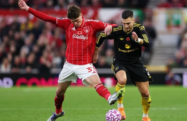 ملخص وأهداف مباراة نوتينجهام فورست ضد مان يونايتد في الدوري الإنجليزي 