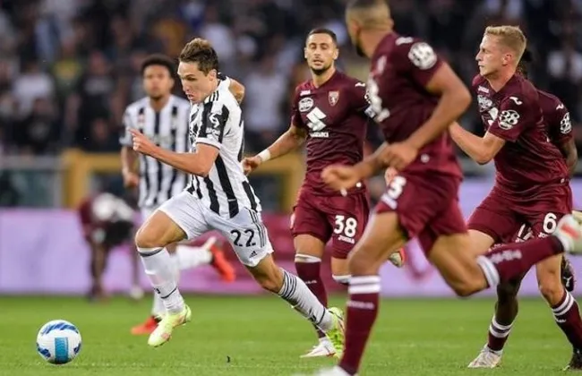 التعادل يحسم مباراة يوفنتوس ضد تورينو في الدوري الإيطالي 