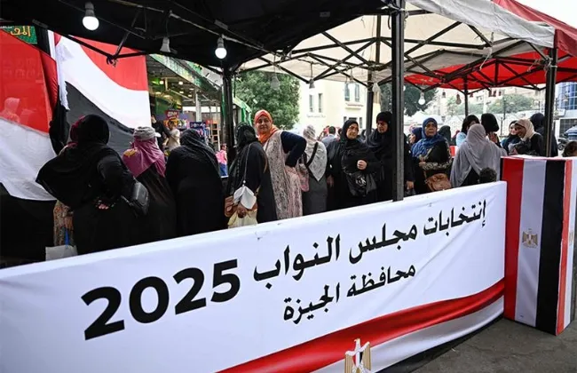 متابعة دولية: تكدس وإقبال نسائي كثيف بانتخابات النواب 