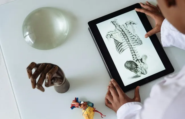 أبحاث علمية: الإنسان يمتلك أكثر من خمس حواس