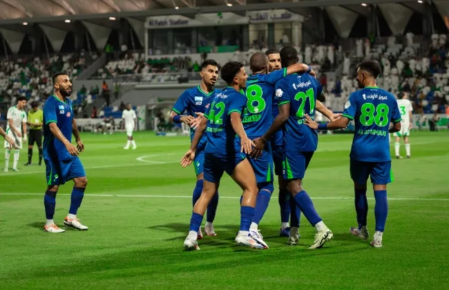 الفتح يحقق فوزا مثيرا على الأهلى فى الدوري السعودي