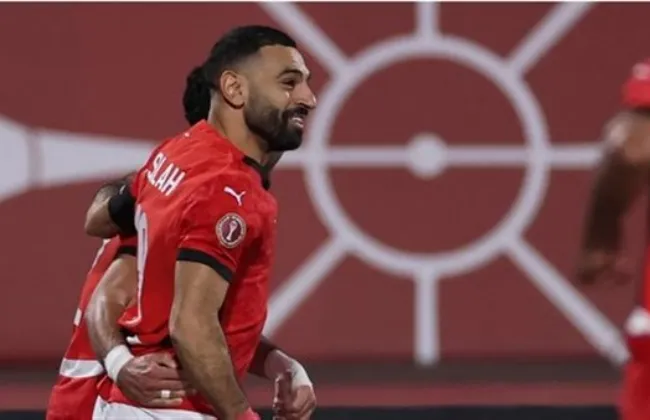 منتخب الفراعنة يتقدم على جنوب أفريقيا بهدف محمد صلاح فى الشوط الأول