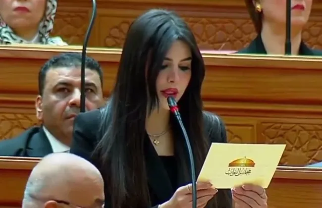 والد النائبة يوضح حقيقة الحالة الصحية