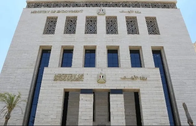 «الأوقاف» تنفي منع بث القرآن أو التراويح عبر مكبرات الصوت في رمضان