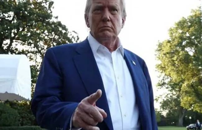 ترامب يهدد بتدمير أنابيب النفط