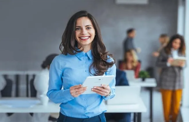  نصائح الخبراء للمرأة العاملة لتحقيق التوازن بين المهنة والأسرة