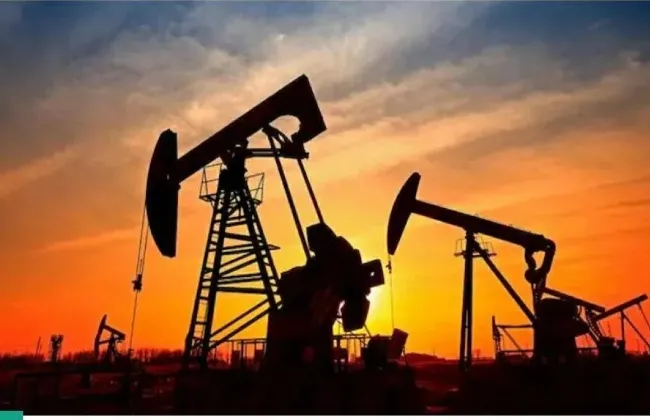 قفزة في أسعار النفط العالمي.. وترامب يلوح بفرض 