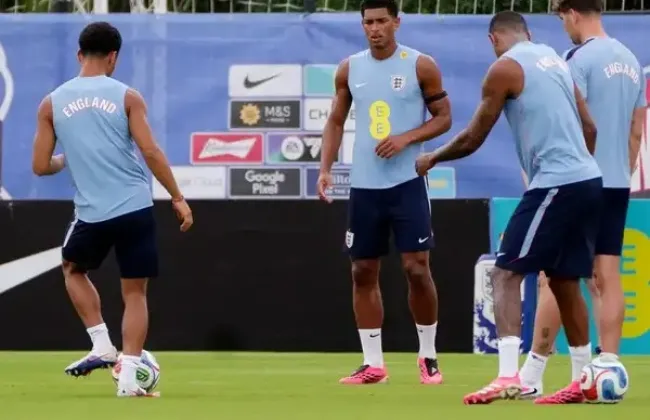 إعصار وعاصفة رعدية تهدد منتخب إنجلترا فى كانساس سيتى استعدادًا لكأس العالم