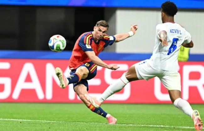 إسبانيا تستهل مشوارها فى كأس العالم بالتعادل السلبى أمام الرأس الأخضر
