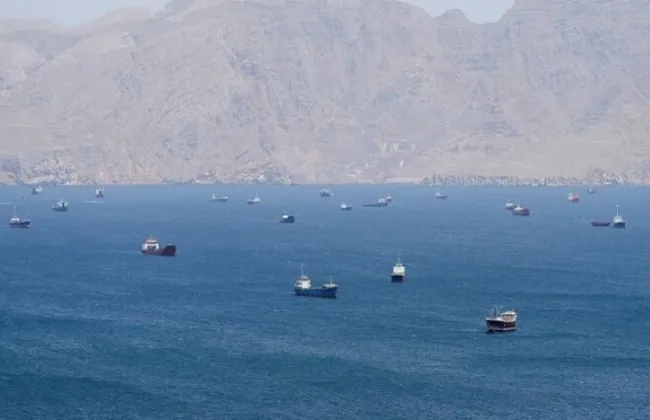 سنتكوم: أكثر من 20 سفينة اجتازت الممر الملاحى فى مضيق هرمز دون عوائق