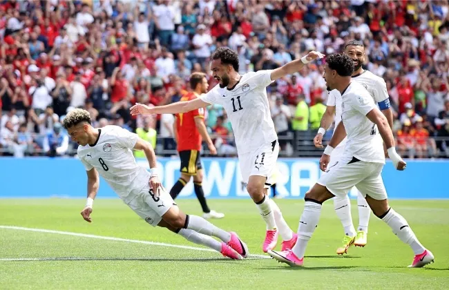 القناة الناقلة لمباراة مصر ونيوزيلندا بكأس العالم.. ومعلقان من العيار الثقيل