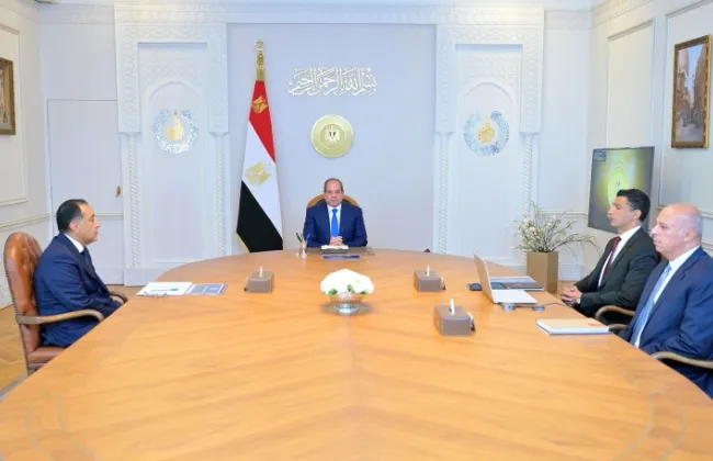 الرئيس السيسى يؤكد على أهمية الاستفادة من الفرص المُتاحة بالأسواق الأفريقية