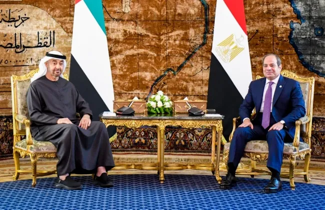 رئيس الإمارات ونائباه يهنئون الرئيس السيسى بذكرى ثورة 23 يوليو المجيدة