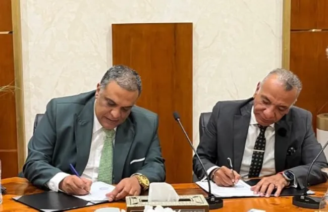 بروتوكول تعاون بين نادى قضاة السويس ونقابة أطباء الأسنان