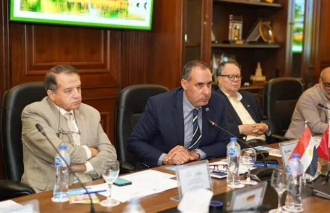 جمعية رجال أعمال إسكندرية تبحث مع وفد من مدينة دونغقوان الصينية تعزيز التعاون