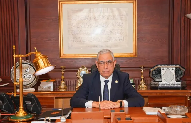 النائب العام يأمر بمنع متهمين بواقعة مدرسة 