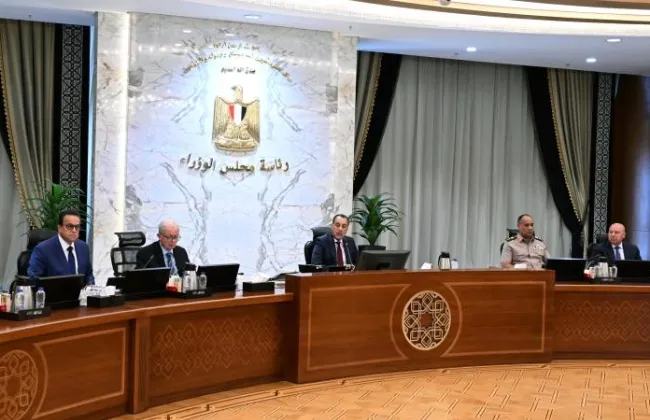 الحكومة: زيادة التعويض لشاغلى وحدات نطاق مشروع إعادة إحياء القاهرة التاريخية