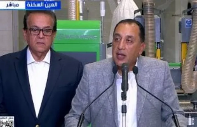رئيس الوزراء: أصبحنا نصنع كرسي الأسنان بالكامل للأطباء بنفس الجودة العالمية