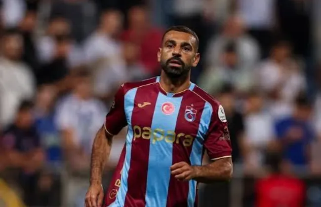 محمد صلاح يسجل ويصنع ويقود طرابزون لاكتساح جنتشلربيرليجي بخماسية