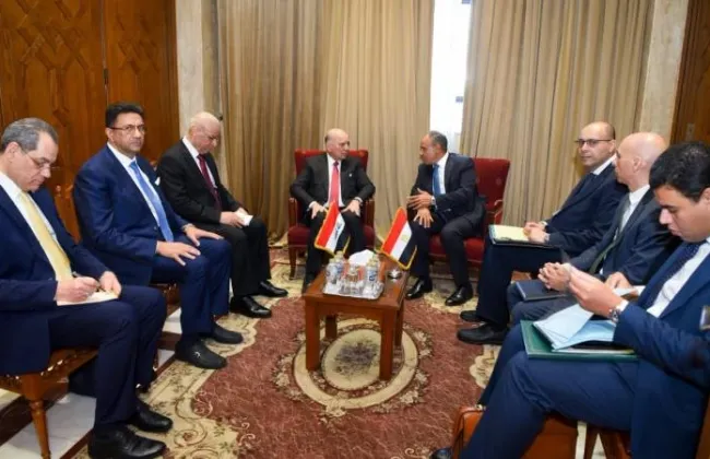 وزيرا خارجية مصر والعراق يؤكدان ضرورة تجنيب المنطقة الاستقطاب والصراعات