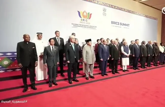 الرئيس السيسى يشارك فى الصورة الجماعية الرسمية بقمة البريكس