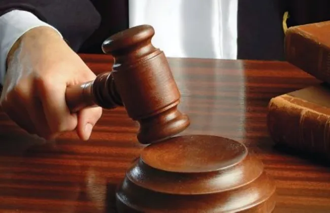 المشدد 5 سنوات لمتهمين بانتحال صفة رجال شرطة وسرقة صاحب شركة بمدينة نصر