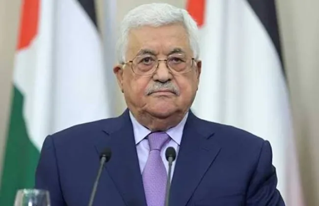 الرئيس الفلسطيني يصل مصر في زيارة رسمية تستمر يومين