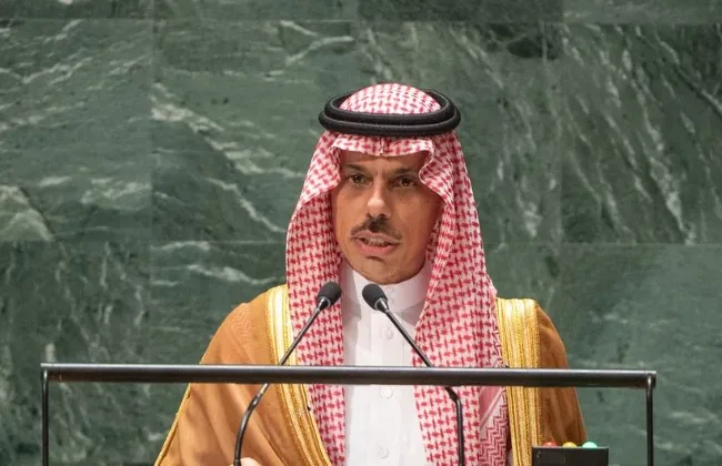 وزير الخارجية السعودى: ندعو المجتمع الدولى لرفض ممارسات الحوثى فى البحر الأحمر