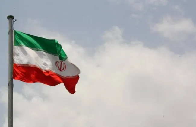 البرلمان الإيراني يصدق على تعيين مهرداد أخلاقي وزيرا للدفاع