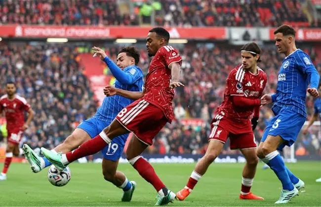 ليفربول يعبر برايتون بثنائية فى الدورى الإنجليزى