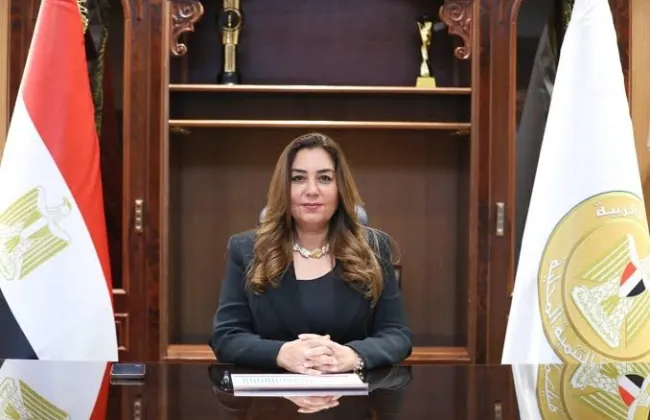 منال عوض: صدور قرار بتعيين عدد من رؤساء الإدارات المركزية بالديوان العام